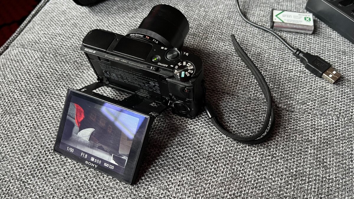 Sony RX100 IV - 2