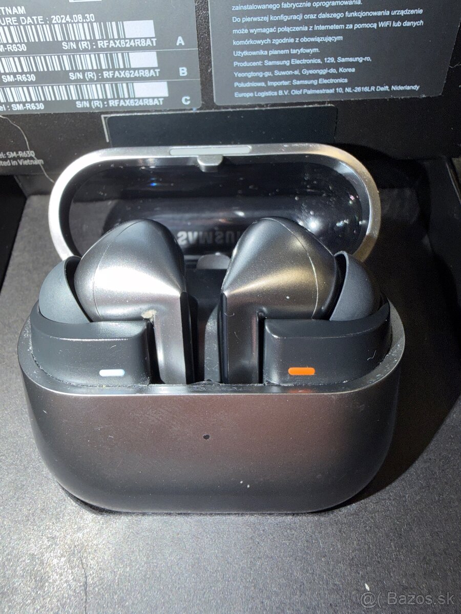 Samsung Galaxy Buds3 Pro - 2