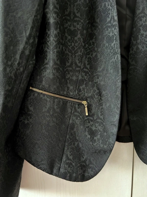 Dámske čierne sako - 2