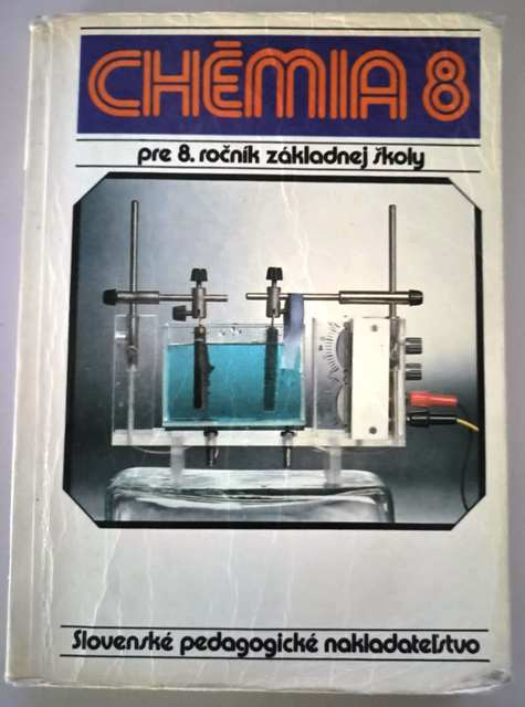 RETRO SLOVNÍKY A UČEBNICE - 2