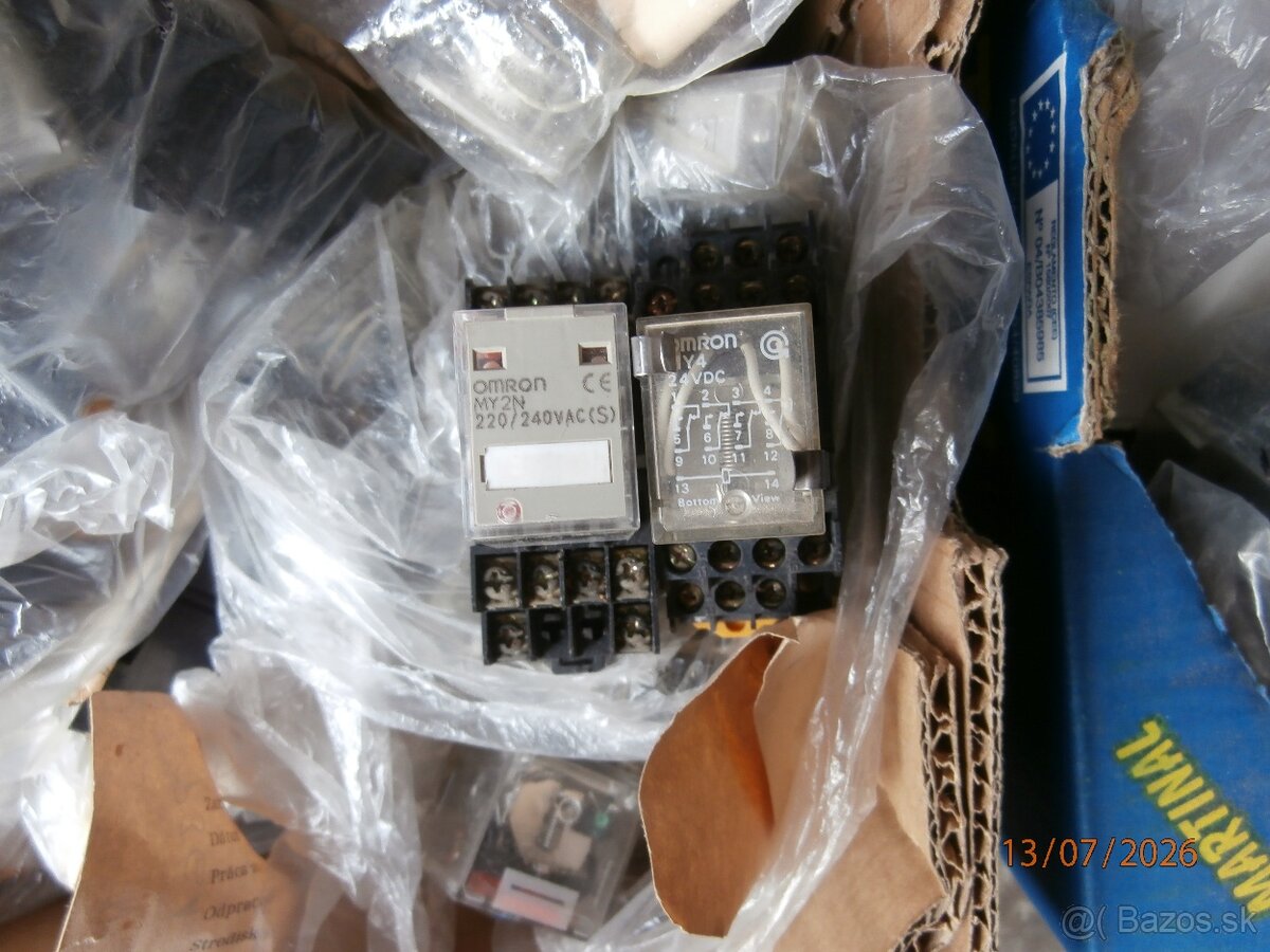 Relatka Finder 24VDC,12VDC,220V. - 2