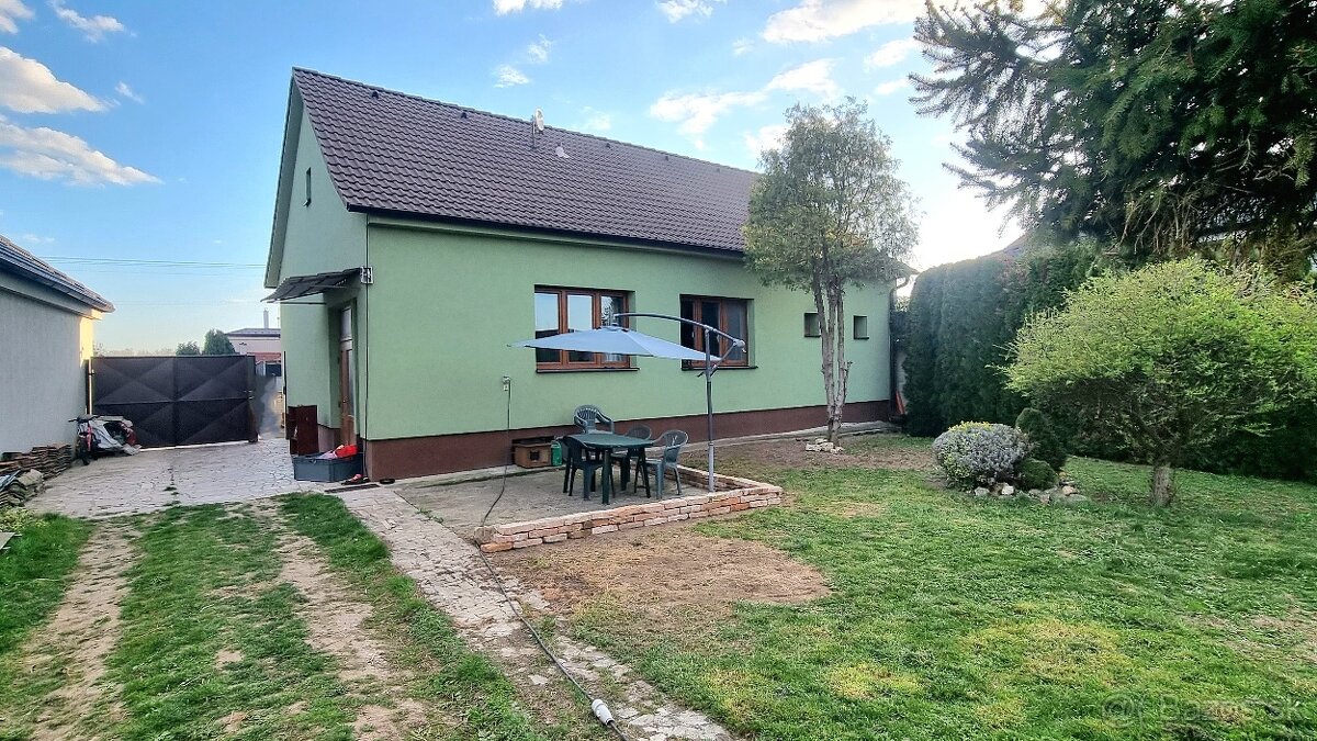 Zrekonštruovaný rodinný dom, 1765m2 pozemok, Očkov - 2