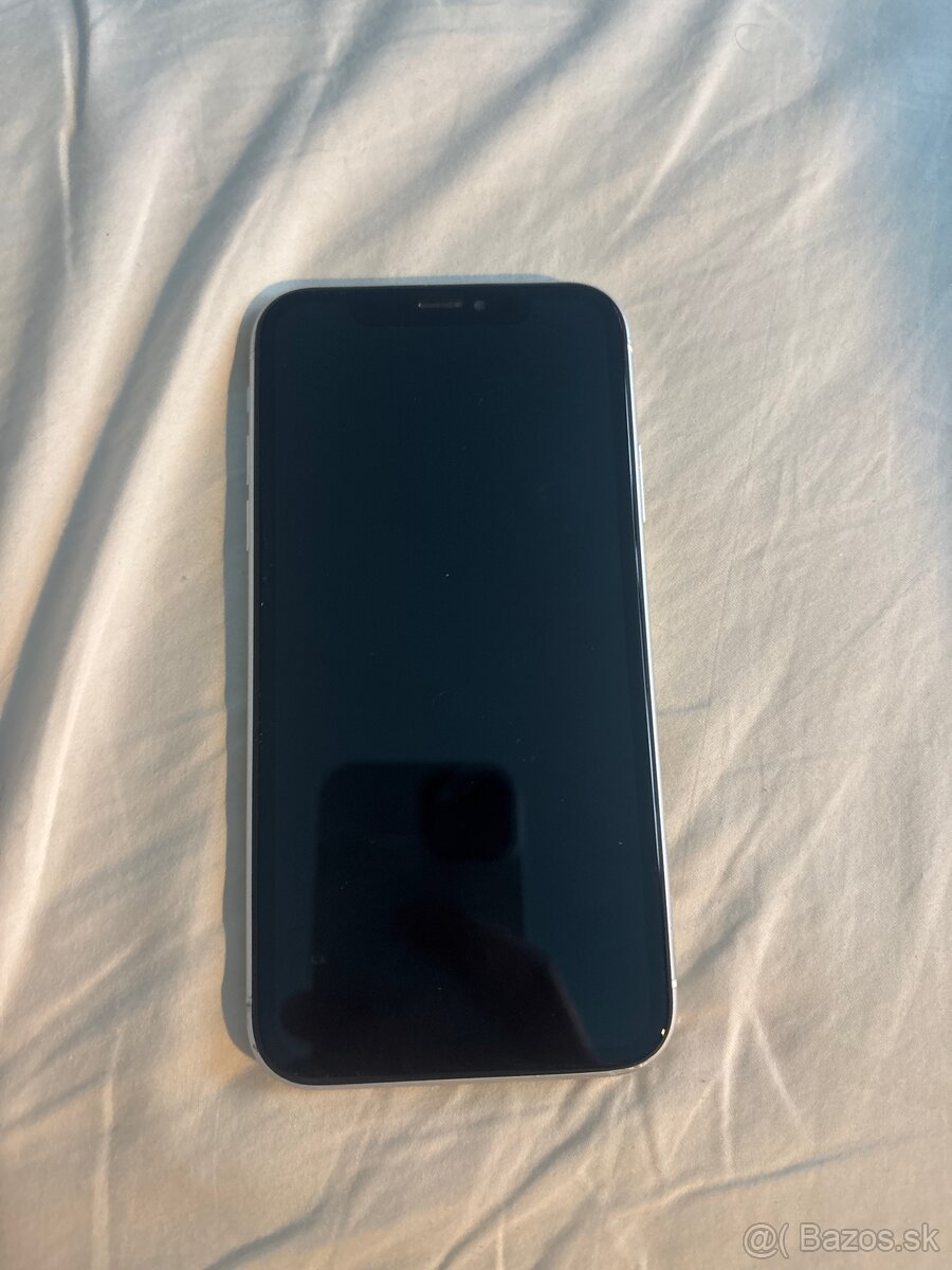 Predám Iphone XR - 2