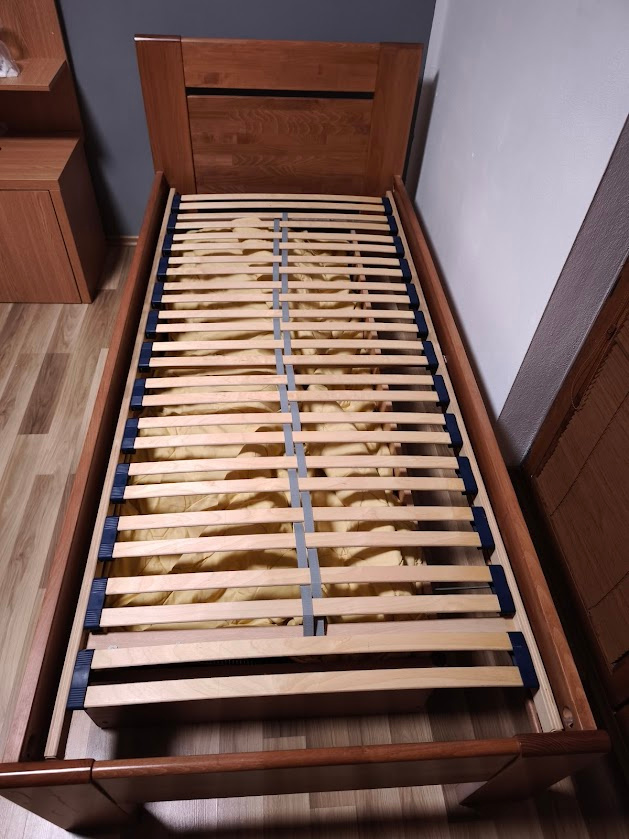 Posteľ 90 x 200 - 2