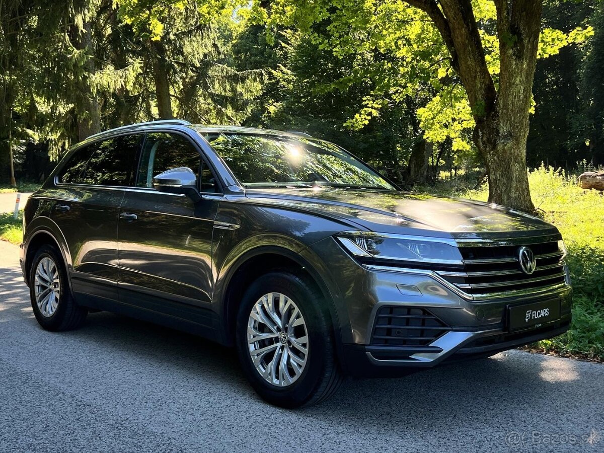 Volkswagen Touareg 3.0 TDI - 2