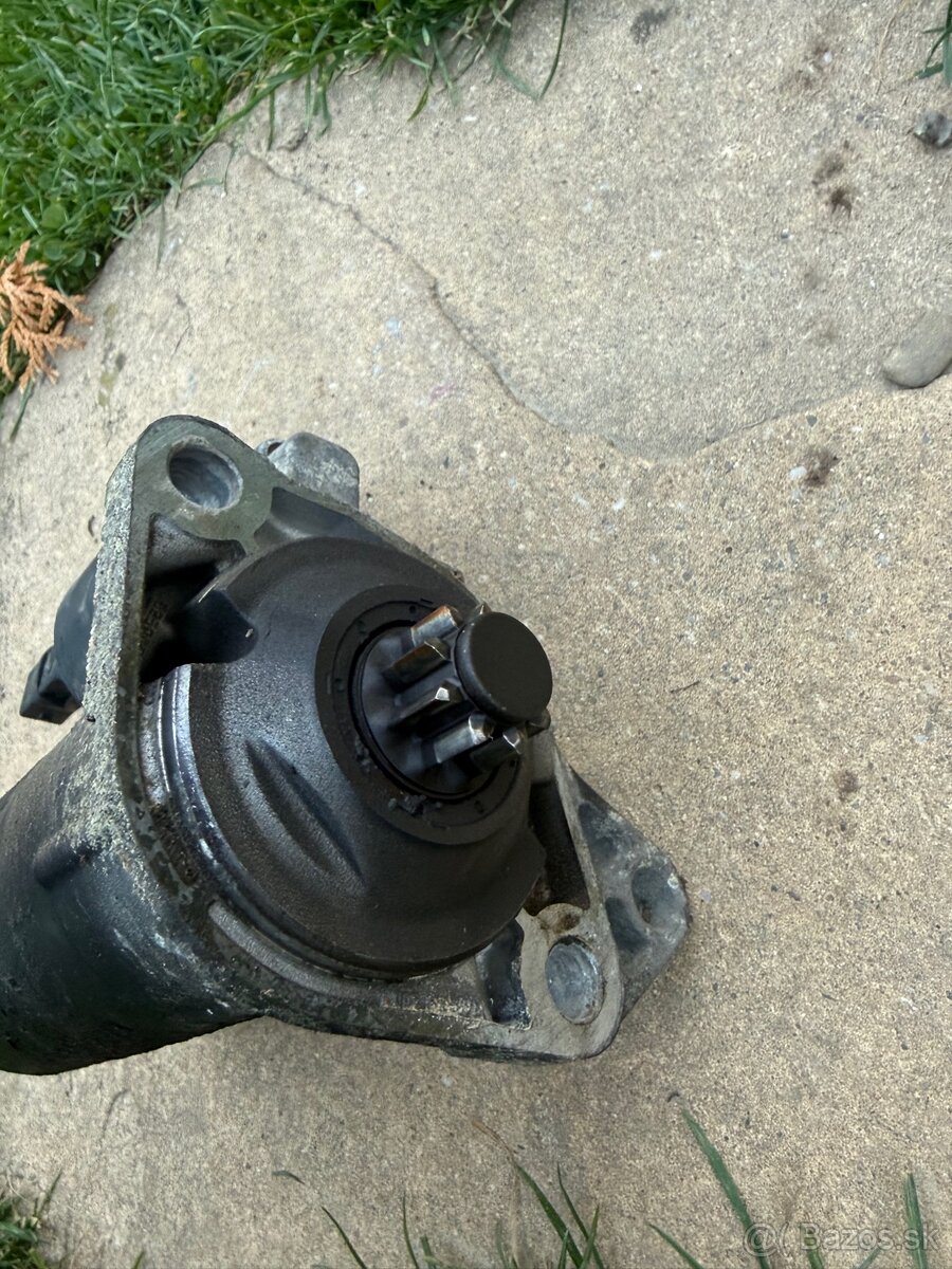 Štartér Seat leon - 2