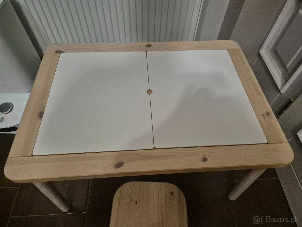 Stolík so stolickou - 2