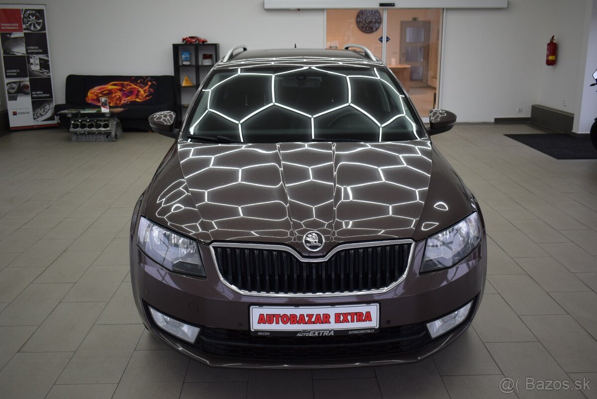 Škoda Octavia 2,0 TDI 103 kW, Elegance,DSG,NAVI, - 2