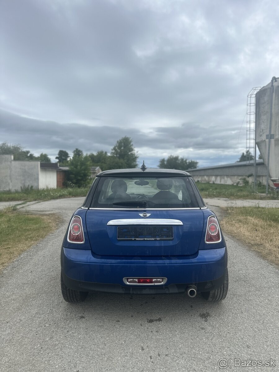 Mini Cooper R56 2.0 D - 2