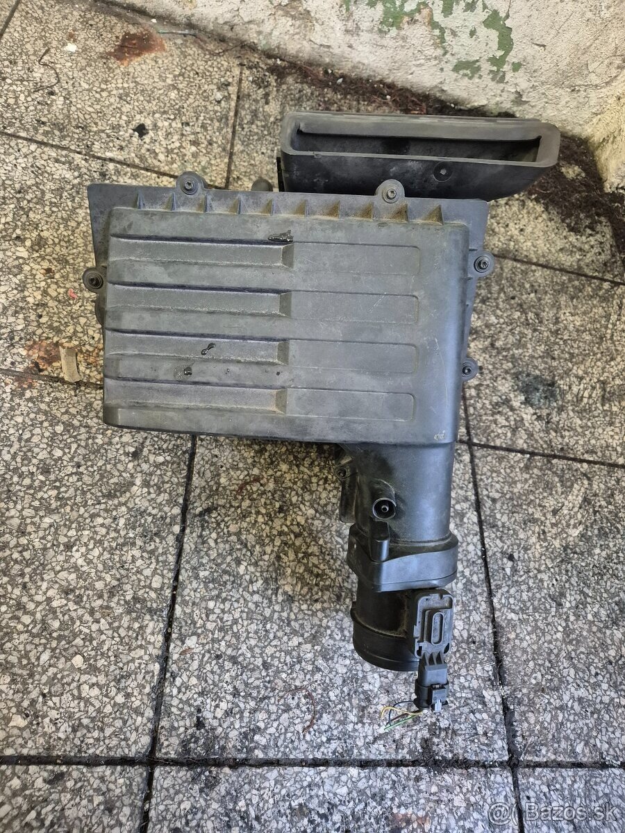 Predám filter box pre Škoda Octavia 3 /VW Golf a iné - 2