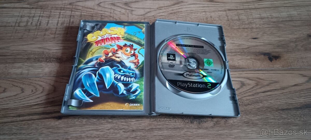 Crash of the titans na playstation2 - 2