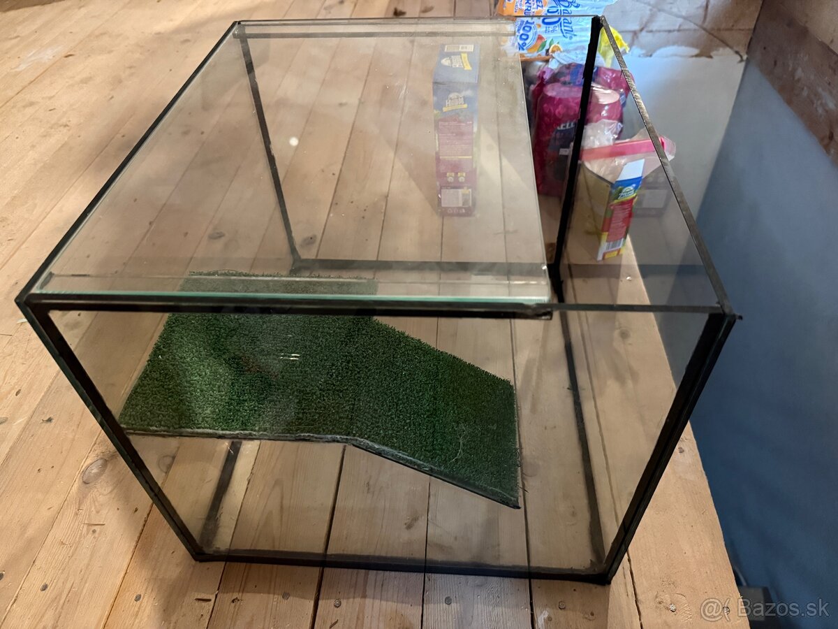 Akvarium pre korytnacku 35x40cm vyska 35 - 2