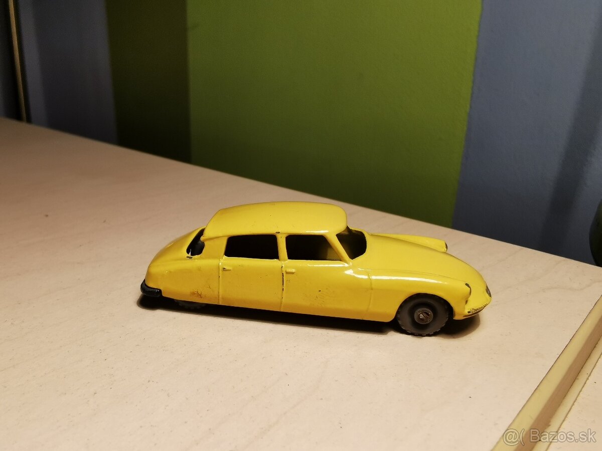 ZLAVA Matchbox lesney regular wheels Citroen DS - 2