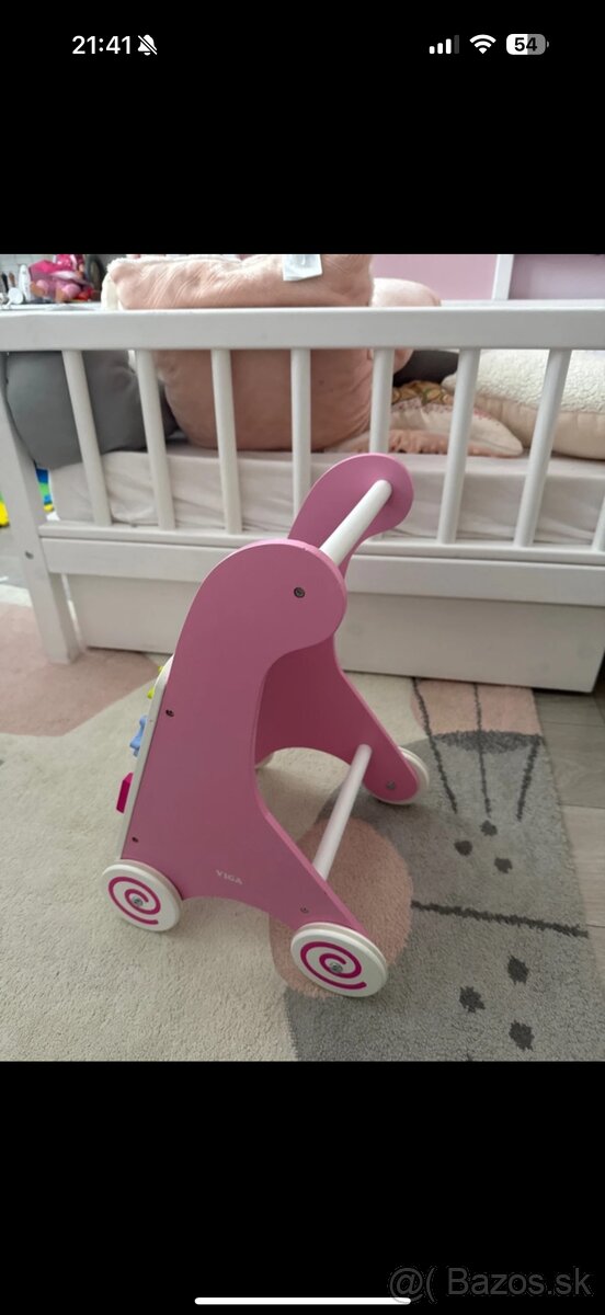 Choditko Viga s activity boardom - 2