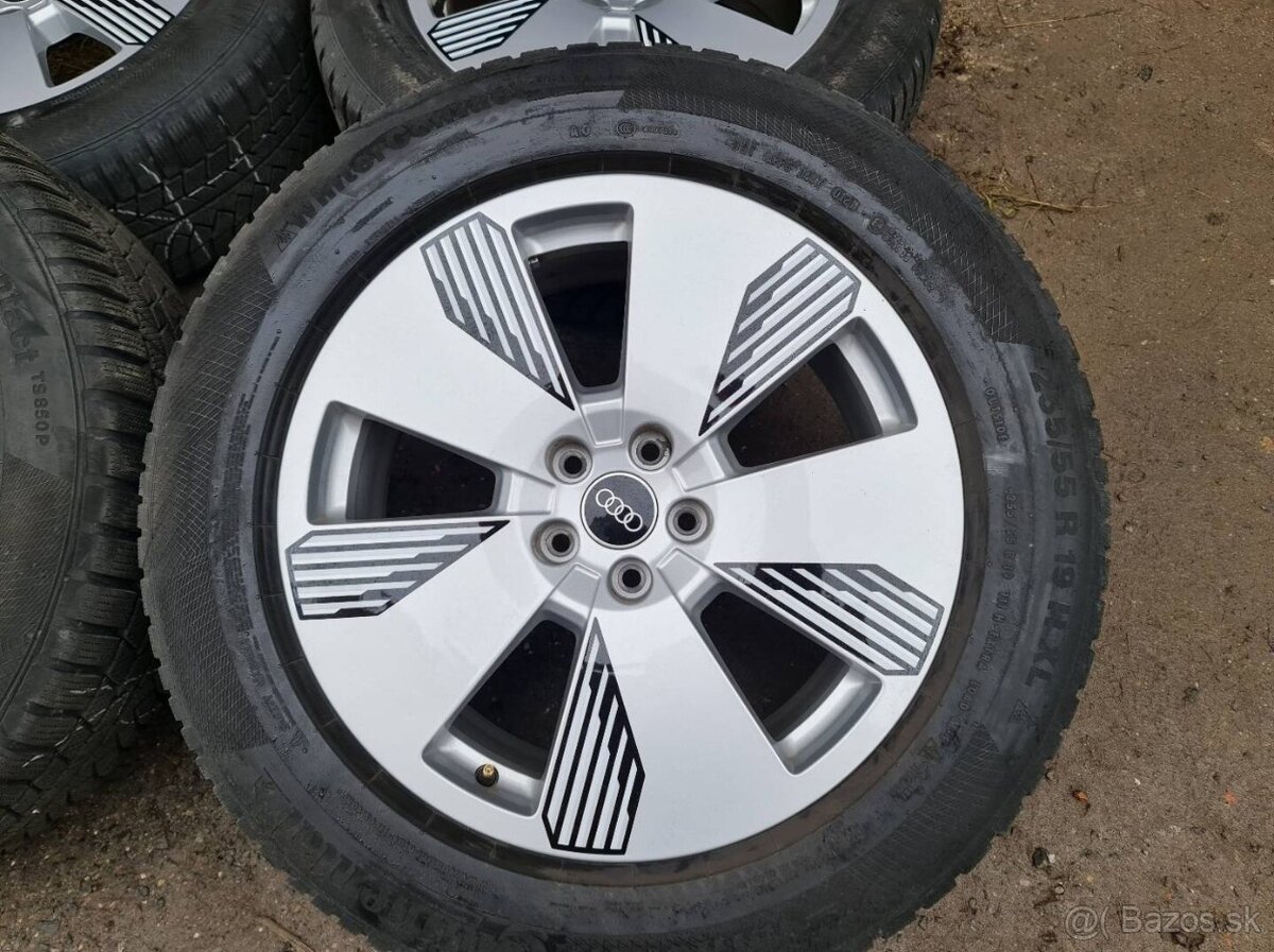 Alu kola Audi E-Tron Aero r19" 80% vzor - 2