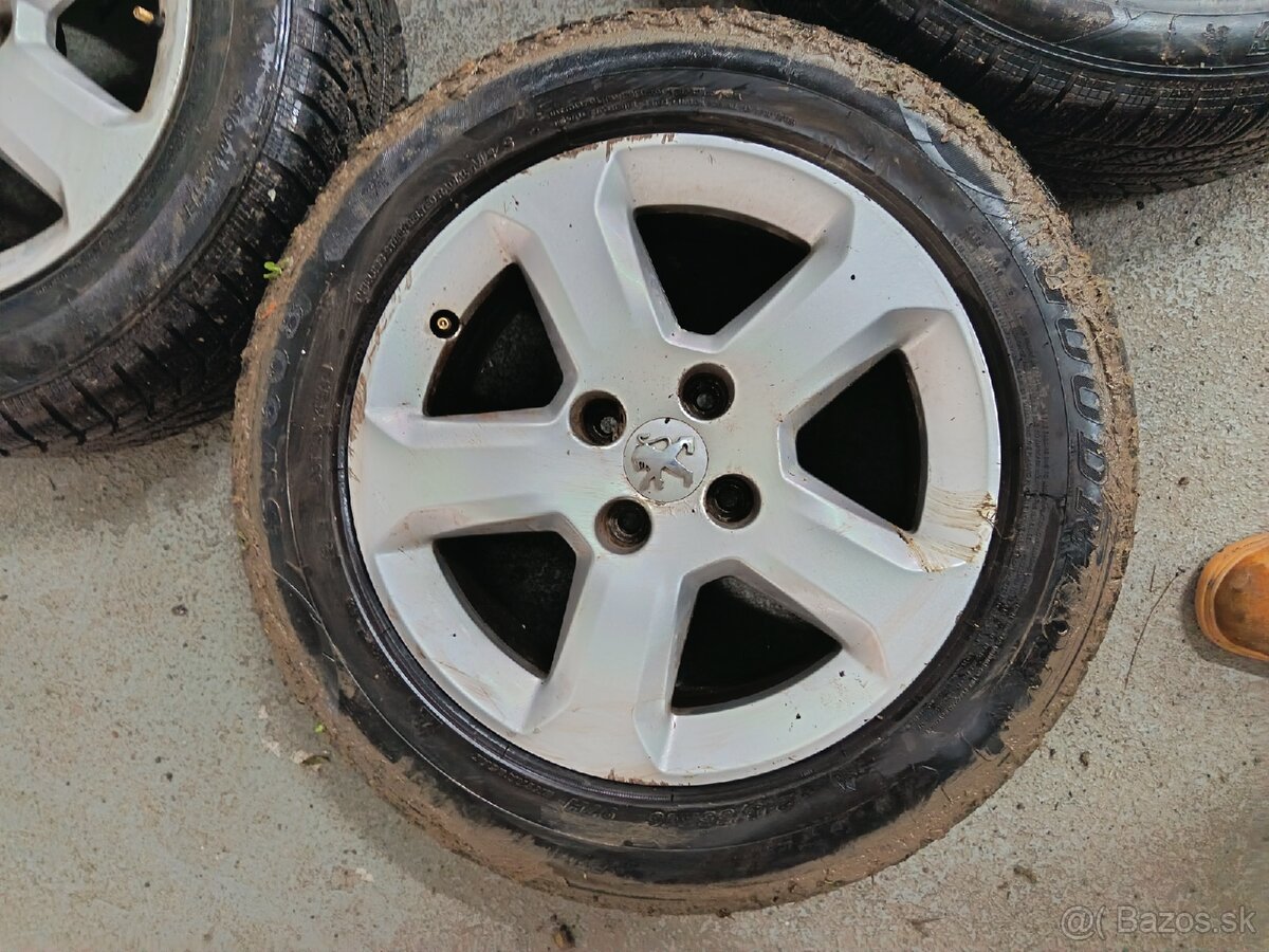 Predám elektróny 4x108 215/55 R16 zimne - 2