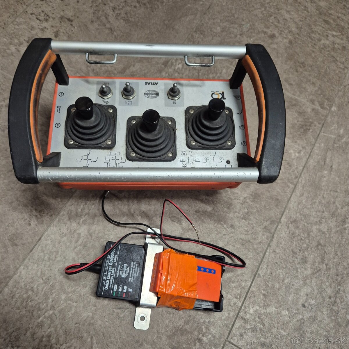 Atlas hydraulická ruka,valníková nádstavba - 2