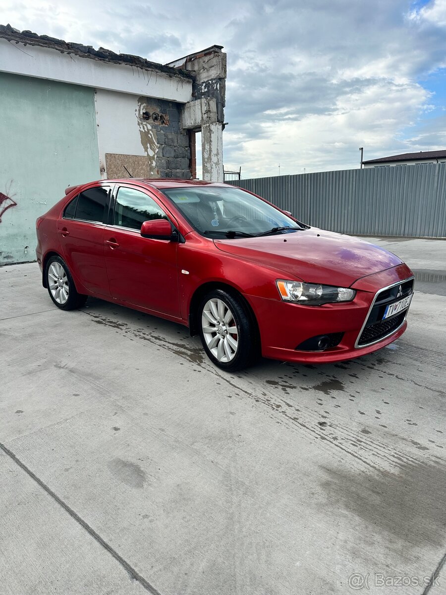 Mitsubishi Lancer 1.8i 105kw - 2