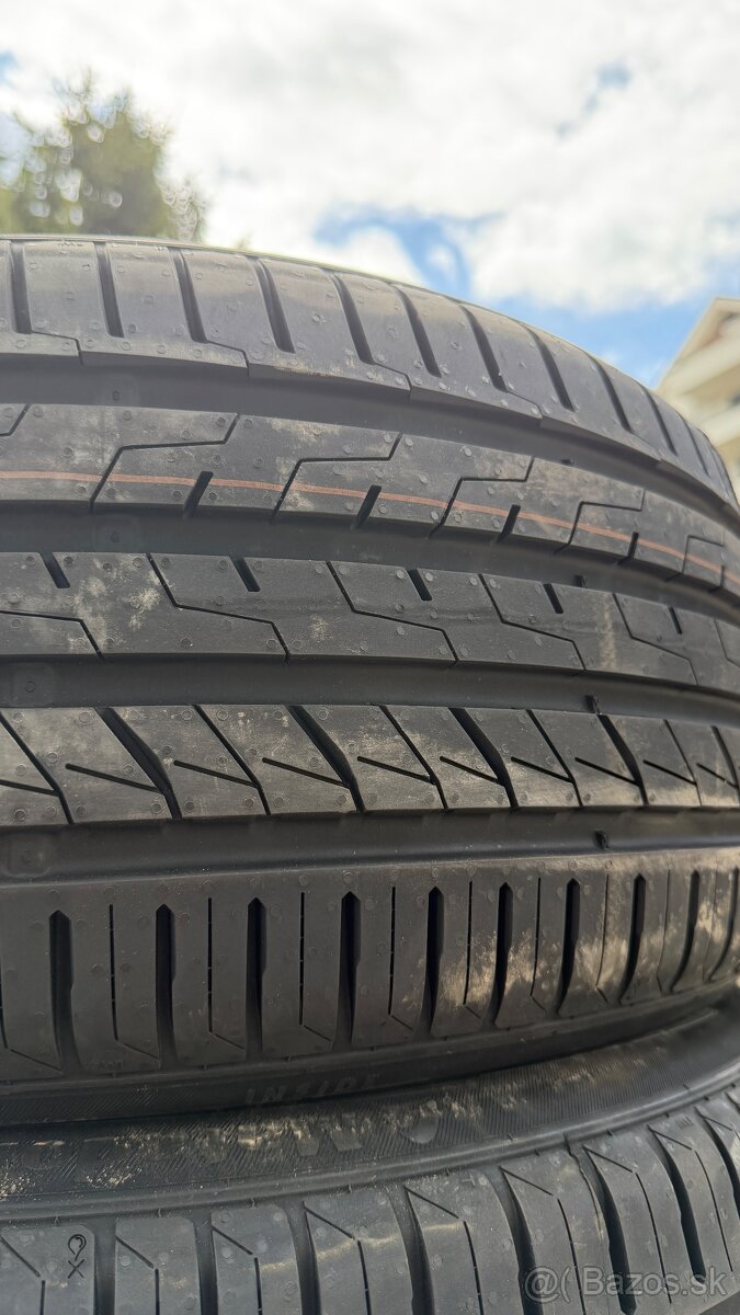 🟡letné 235/40 r19 - 2
