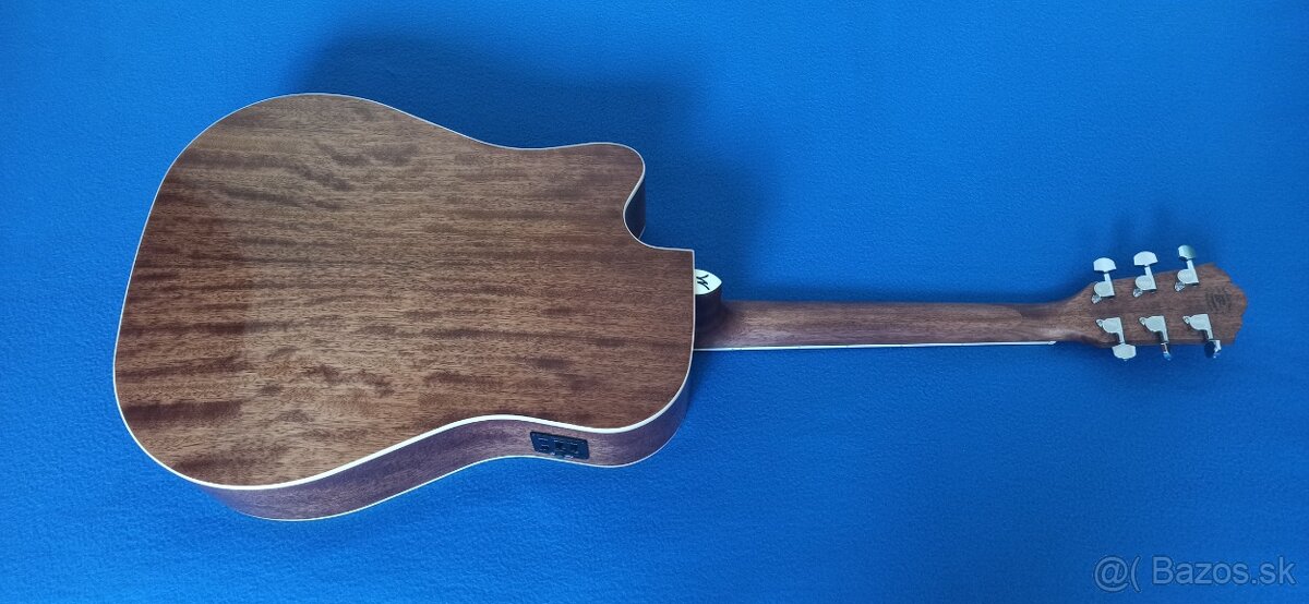 Predam el.ak. gitaru Washburn HD10SCE. - 2