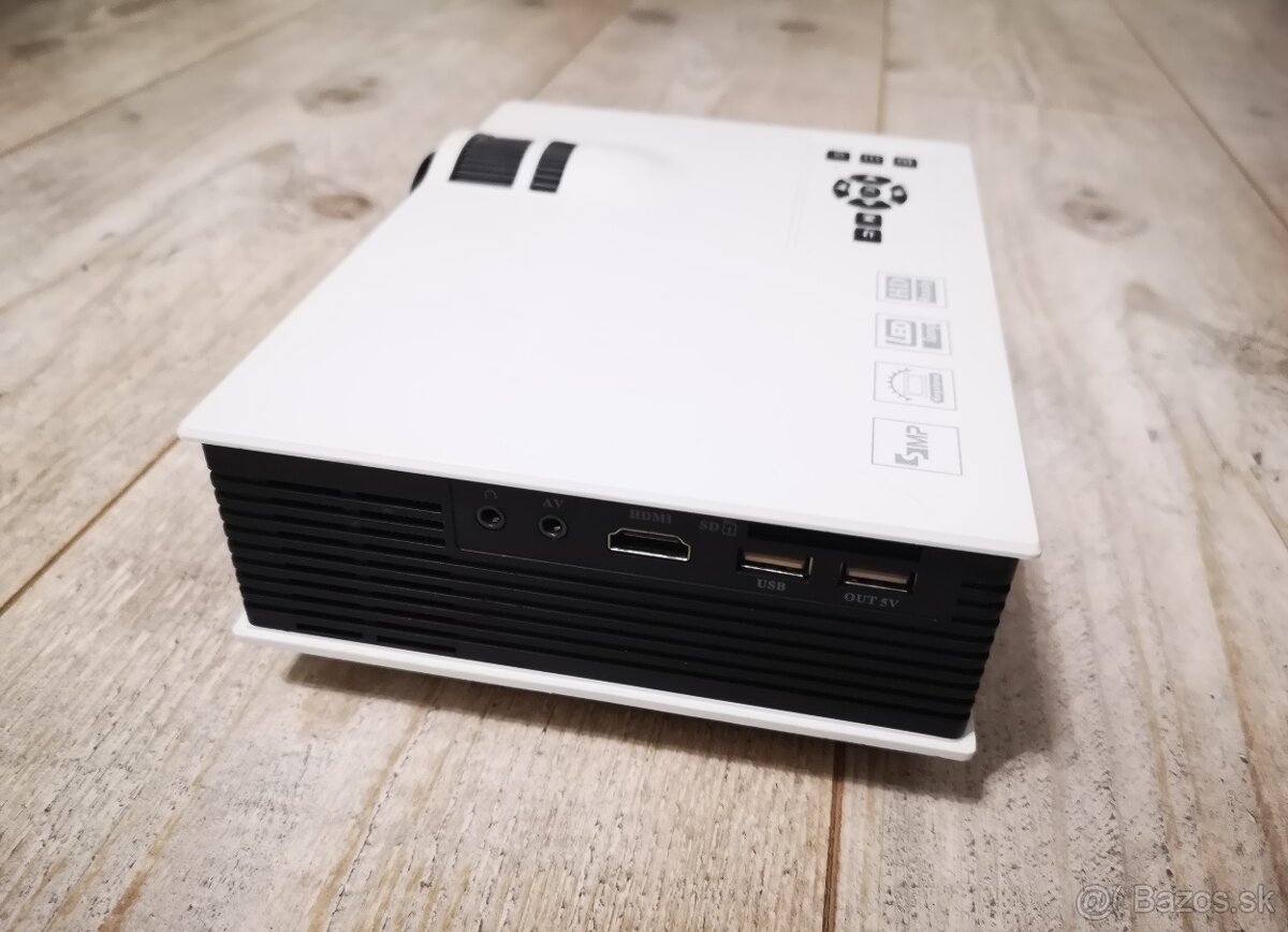 Mini LED Projector UC4 - 2