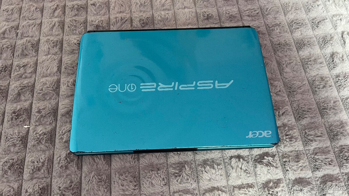 Predám Notebook Acer - 2