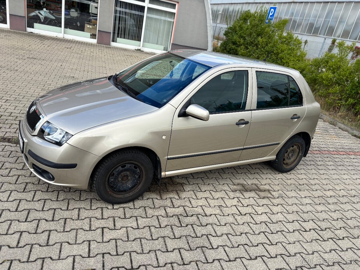 Škoda Fabia 2004 - 2