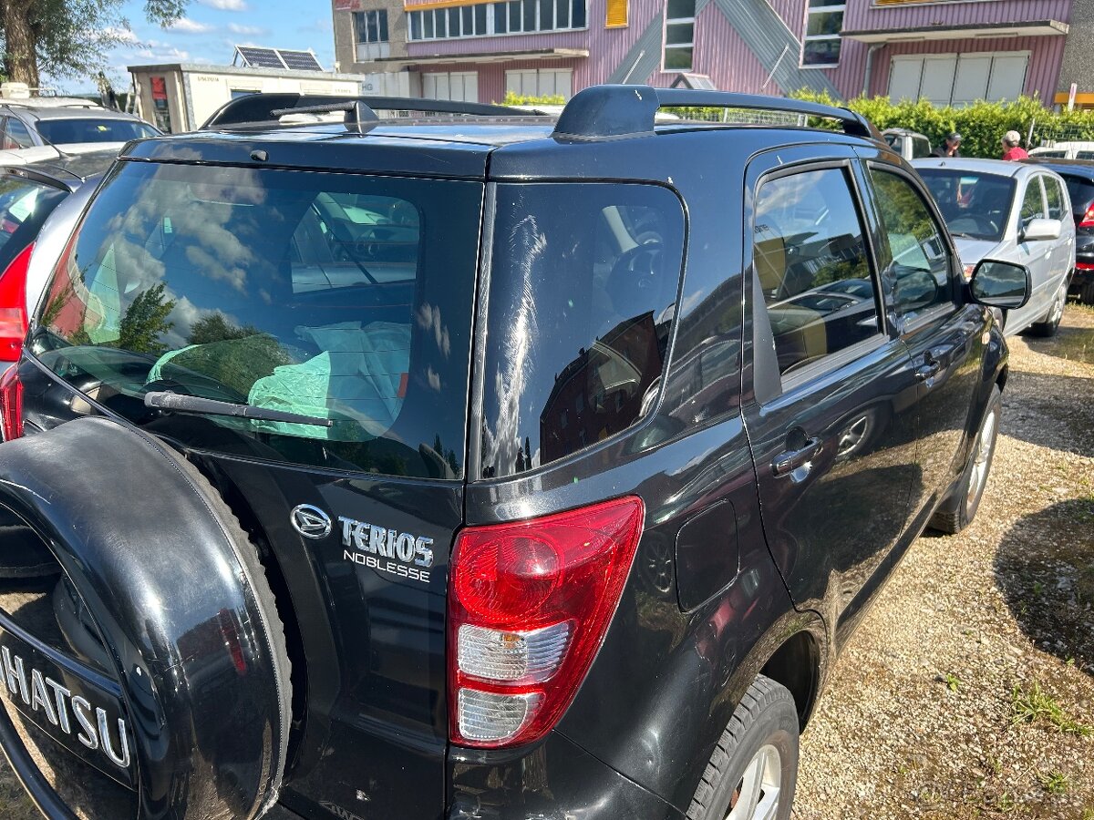 Daihatsu Terios Rok 2009 ,1,5 Benzin 4x4