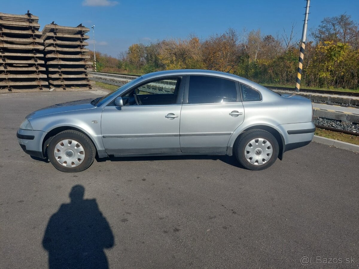 Passat 2,0 i benzin - 2