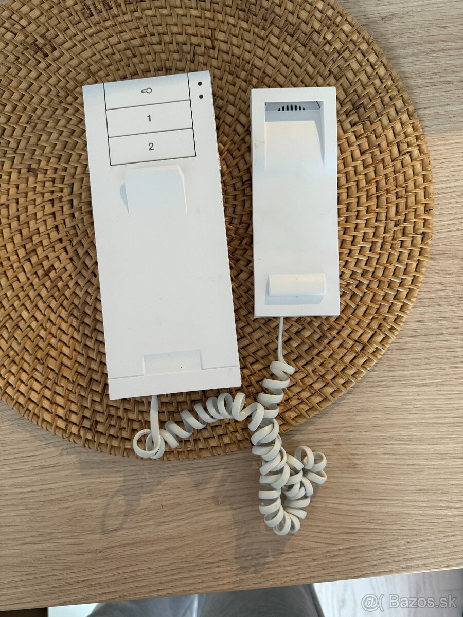 Domový telefón so slúchadlom - ABB - 2