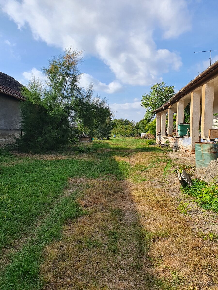 Pozemok v Kameníne - 2