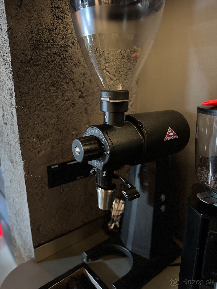 Mlynec na kávu Malkhönig EK43 - 2