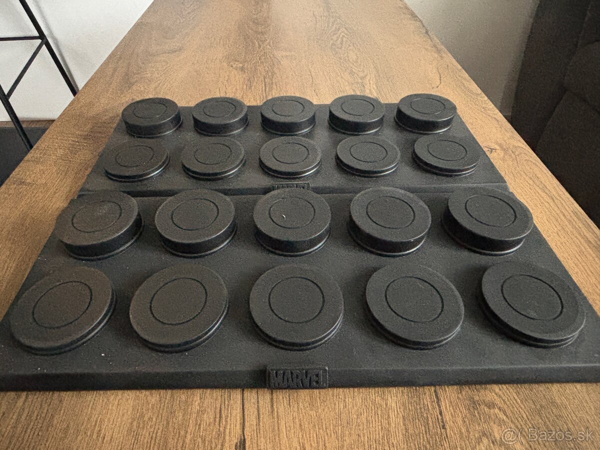 Stojan/Podstavec na figurky MARVEL - 2