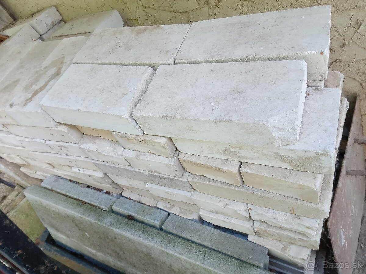 Biela tehla kominova ozdobná - 2