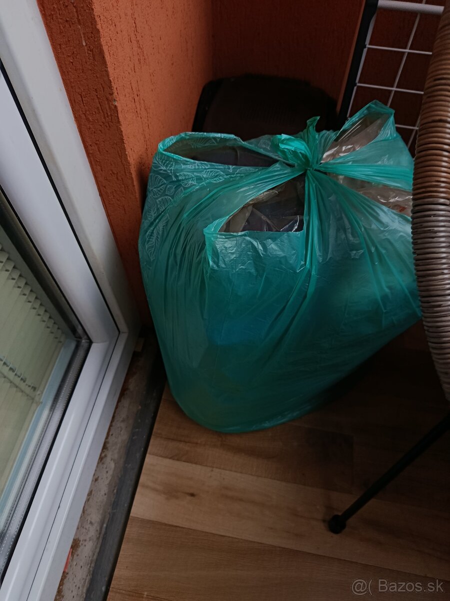 Chlapčenské, dievčenské oblečenie - 2