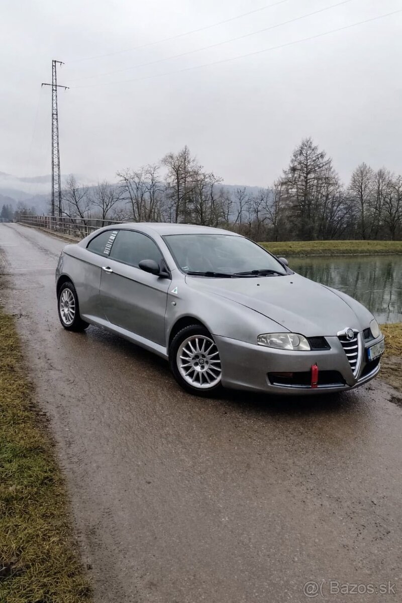 Alfa Romeo GT 1.9 JTD - 2