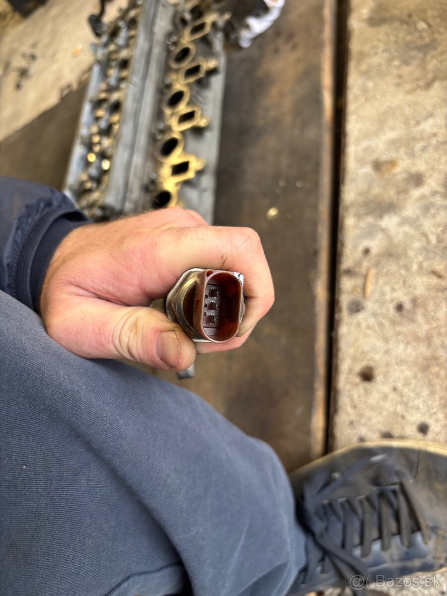 Palivová rampa 1.6 TDi cay - 2