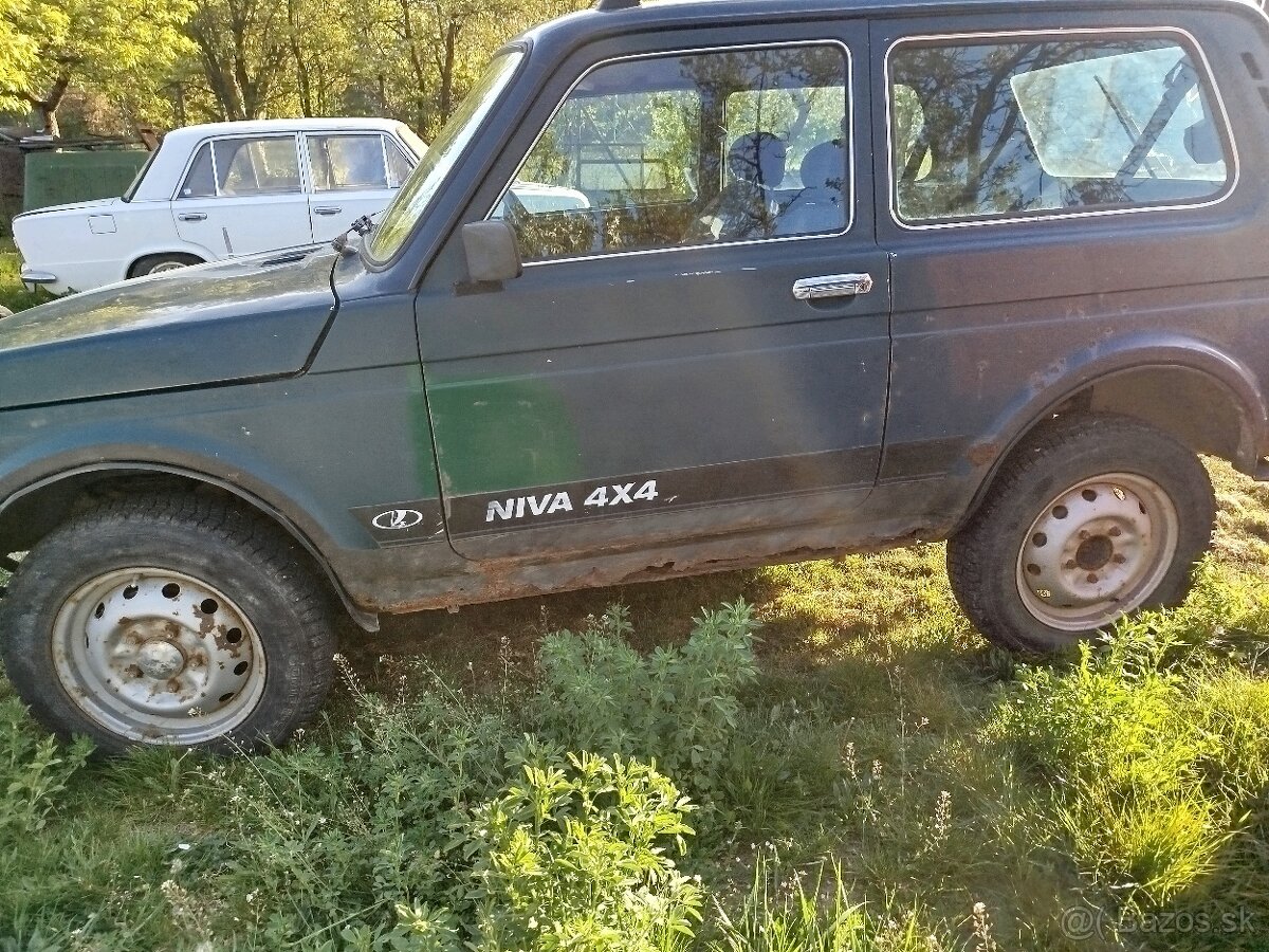 Lada niva 1.7i - 2