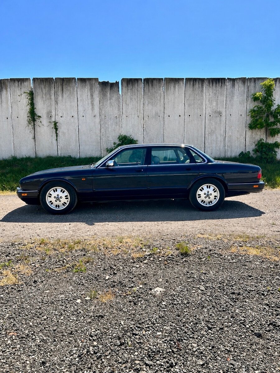 Jaguar xj6 3.2 Sovereign - 2