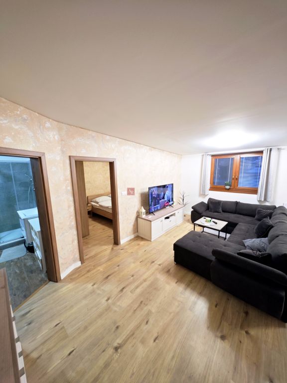 Predaj: zrekonštruovaný 3 izb byt/apartmán 64 m² Panoráma - Ansicht 2