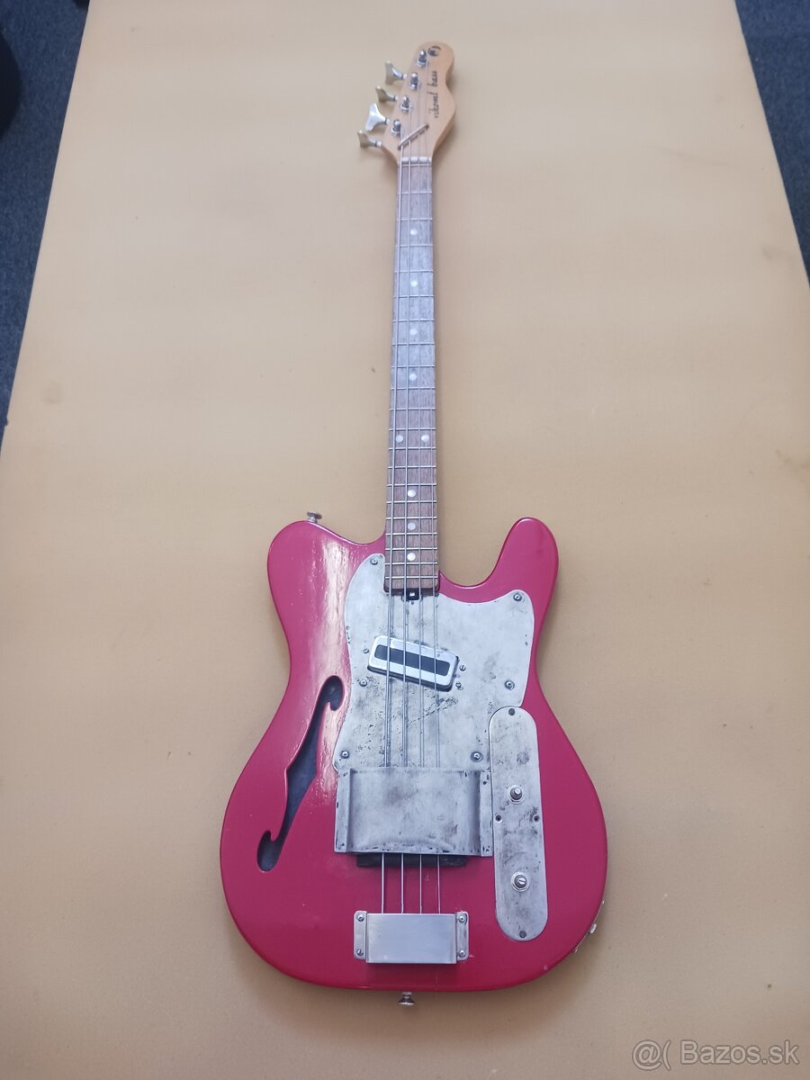 Jolana Vikomt Bass - 2