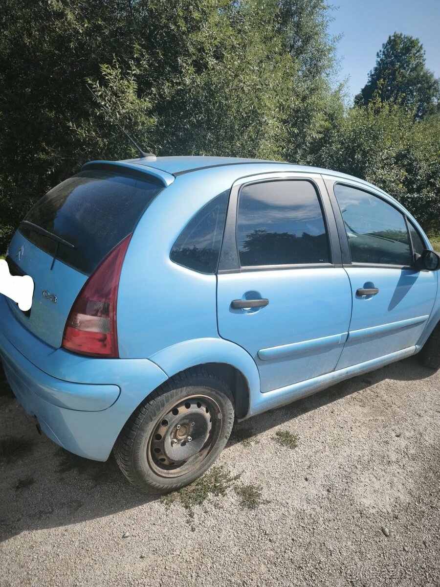 Predaj auta na náhradné diely - 2