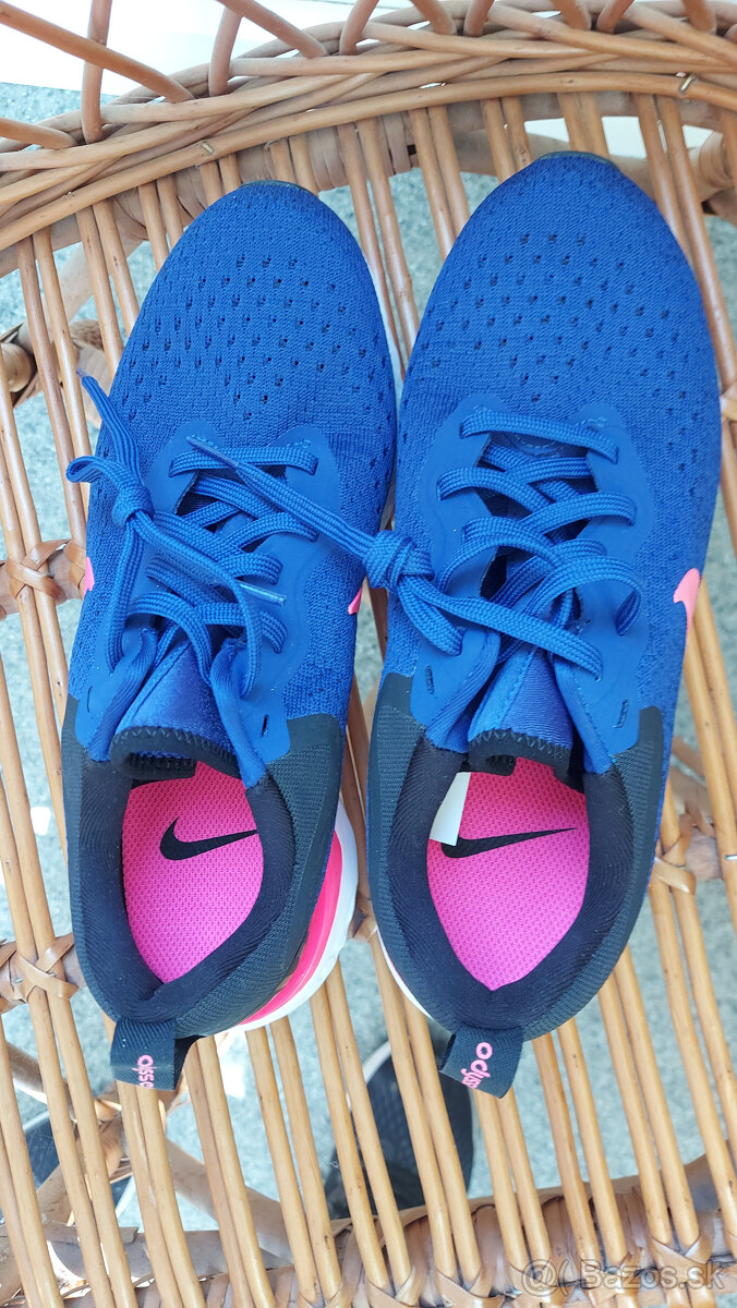 NIKE - 2