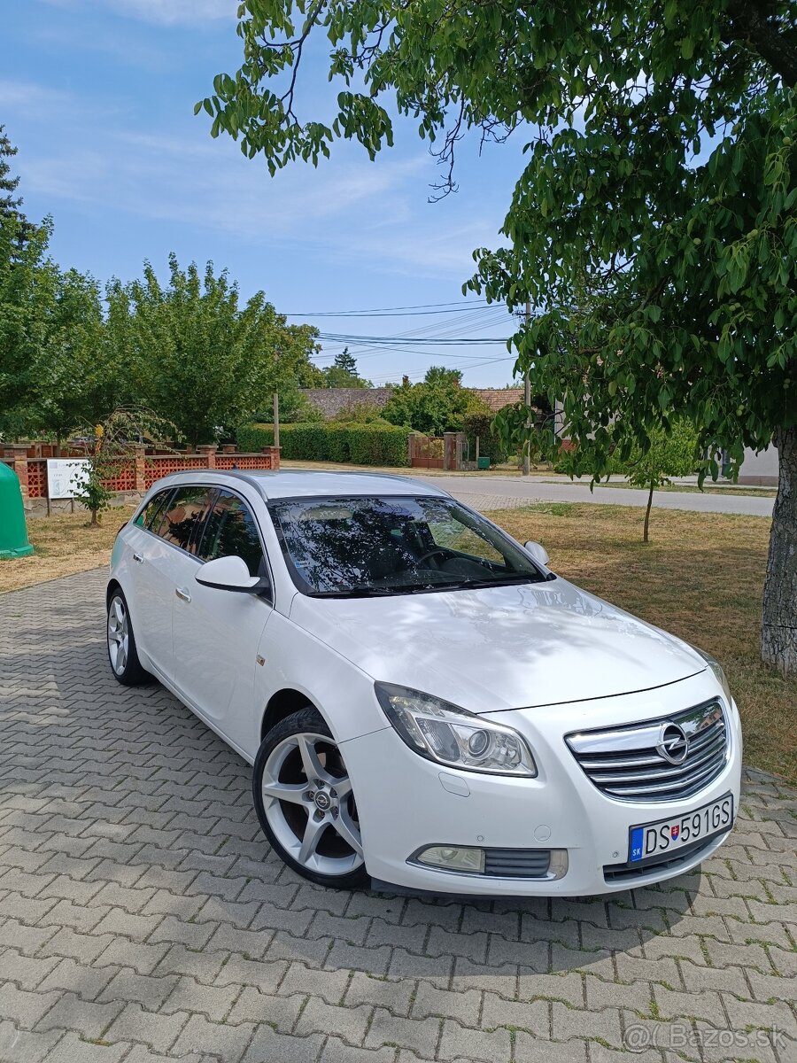 Opel Insignia - 2
