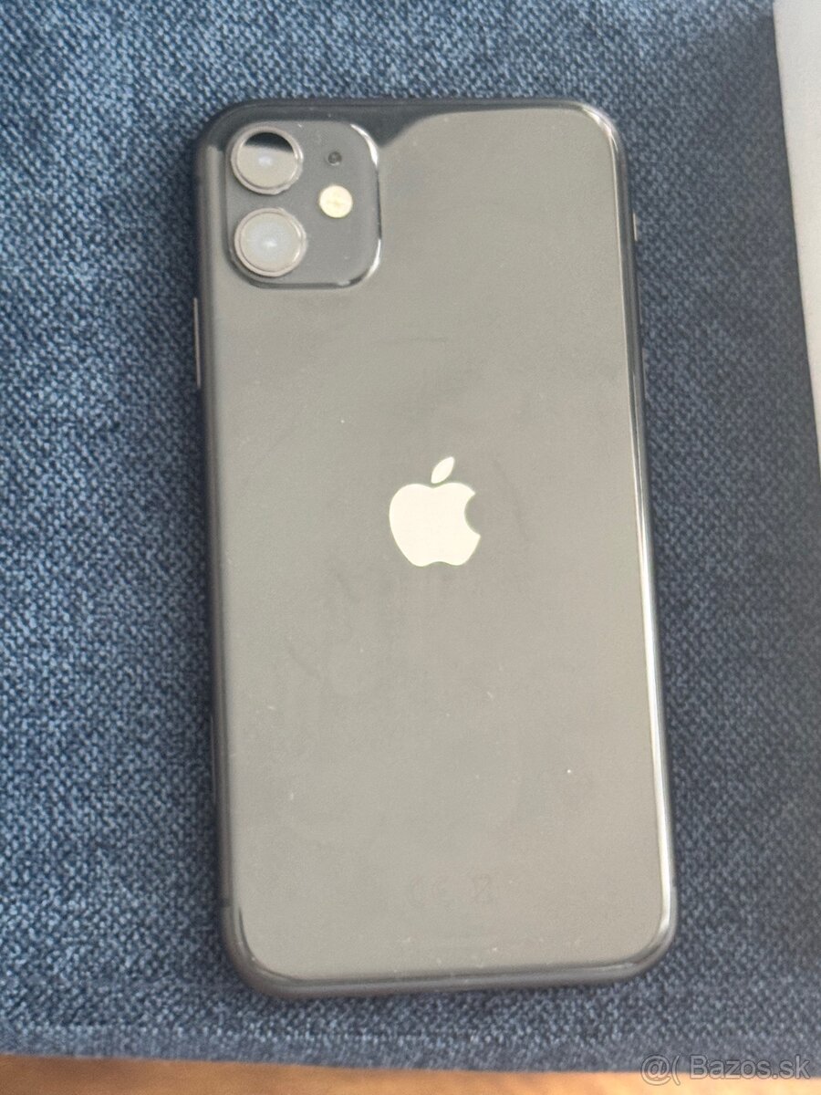 iPhone 11 64GB - 2