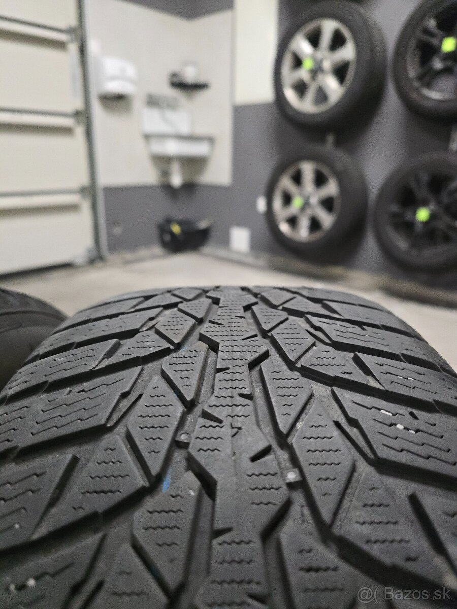 DOT 4119 Zimne Pneu Nokian WR D4 215/65/R16 - 2