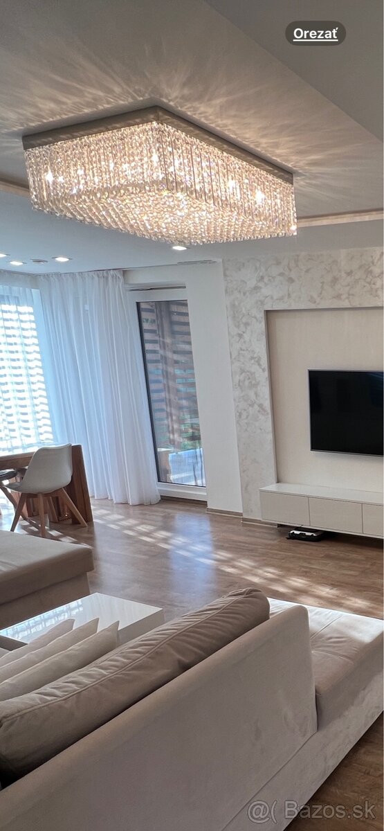 Krištáľový luster - 2