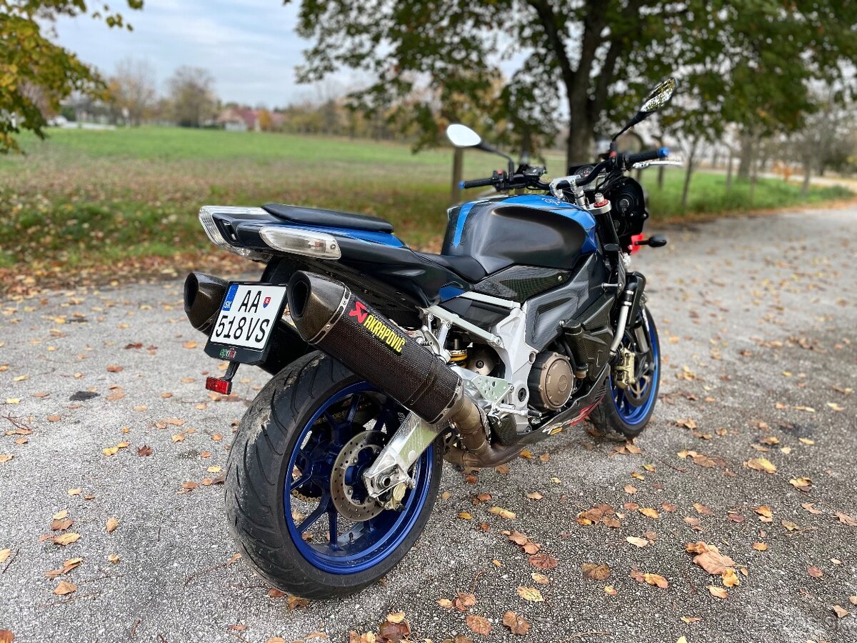 Aprilia Tuono 1000R Factory Carbon - 2