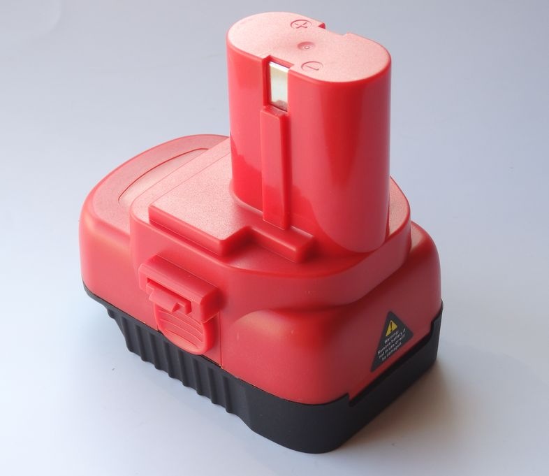 Adaptér MAKITA 18V / MAKITA 12V 14,4V - 2