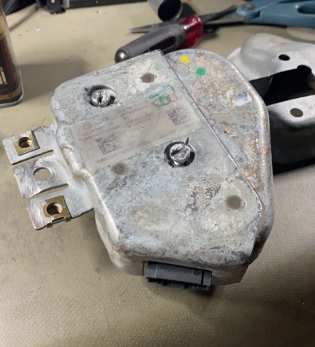 Zamok volantu audi a6 4F, Q 4F0905852 J518 - 2